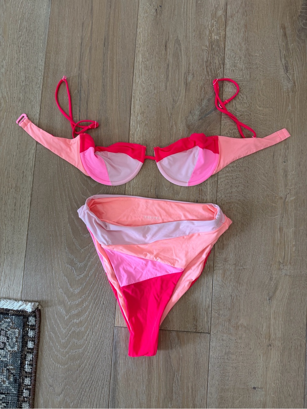 ONEONE swim neon pink bikini set